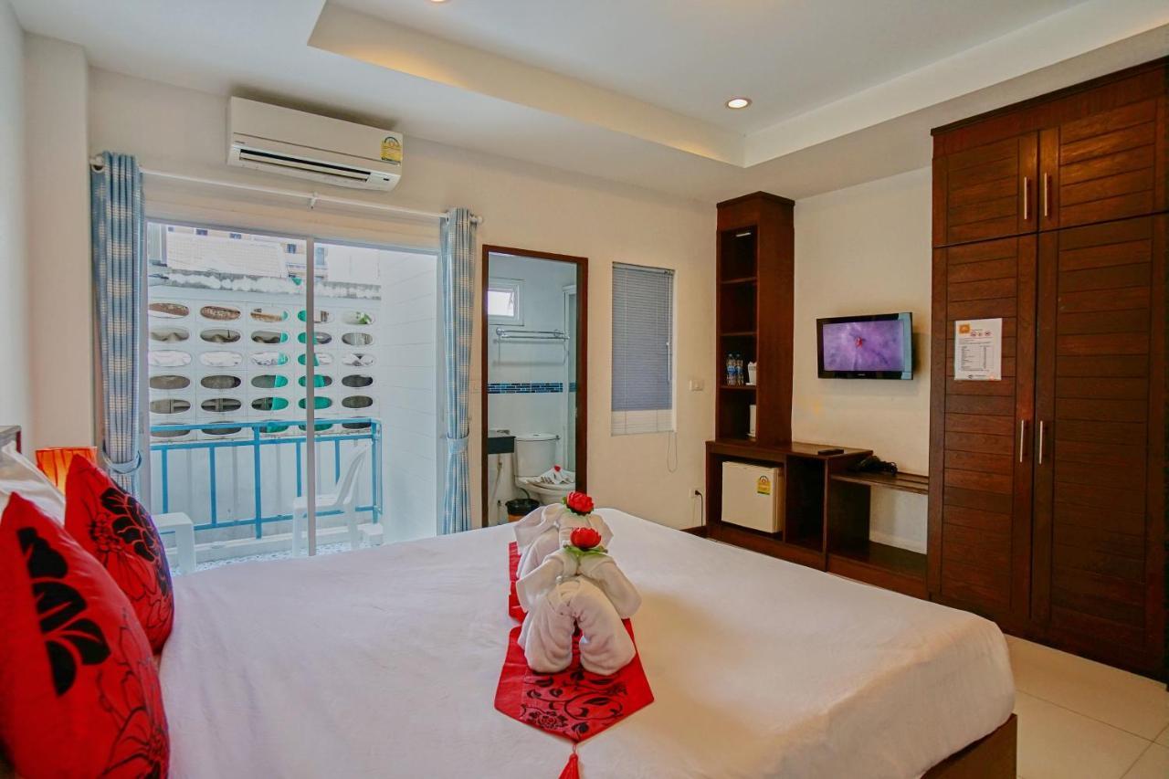 Ruen Buathong Boutique Hotel Patong Beach Exteriör bild