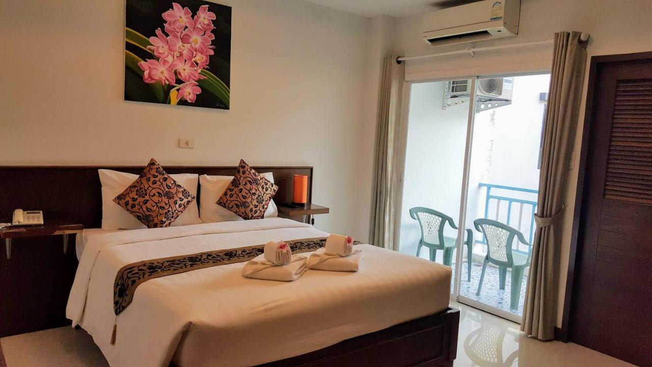 Ruen Buathong Boutique Hotel Patong Beach Exteriör bild