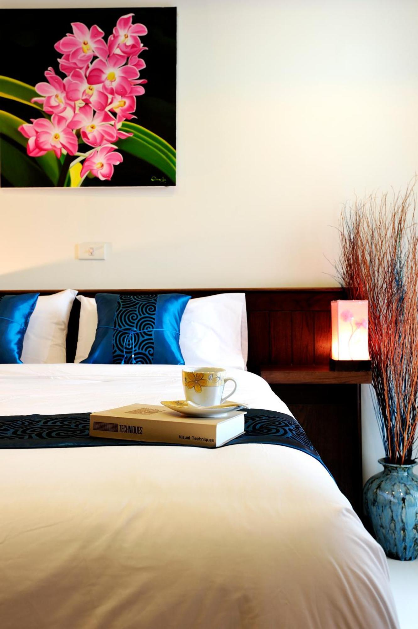 Ruen Buathong Boutique Hotel Patong Beach Exteriör bild